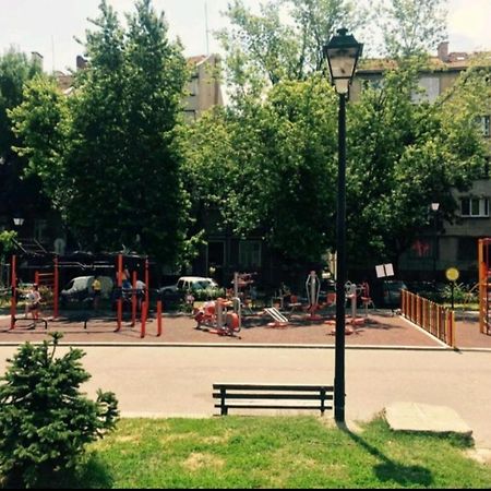 Апартмент Кафявата Къщурка Apartment София Екстериор снимка